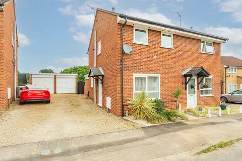 2 bedroom semi-detached house for sale, Chestnut Avenue, Spixworth