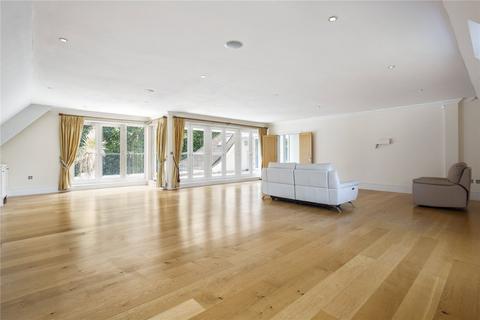 3 bedroom penthouse for sale, Dorchester Mansions, Cross Road, Sunningdale, Berkshire, SL5