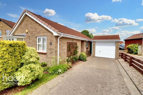 163 Chester Close, New Inn, Pontypool, NP4 0LW