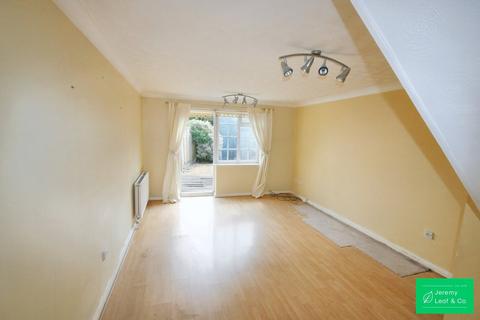 2 bedroom terraced house for sale, Firs Avenue, London, N11