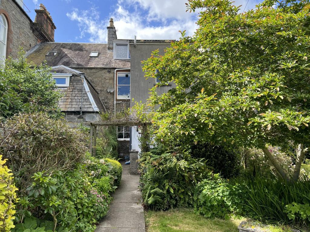 1 Mews Lane, Kirkcudbright - Williamson and Henry