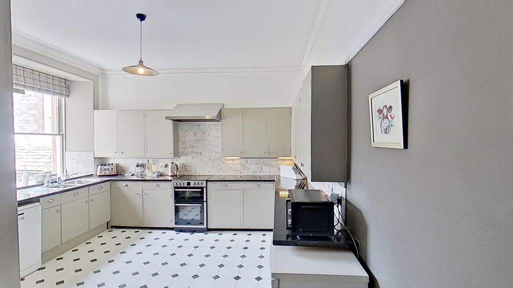 1 Mews Lane, Kirkcudbright - Williamson and Henry