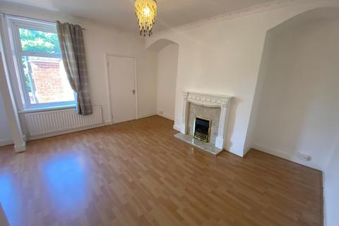 2 bedroom flat for sale, Gateshead NE10