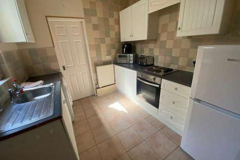 2 bedroom ground floor flat for sale, Gateshead NE10