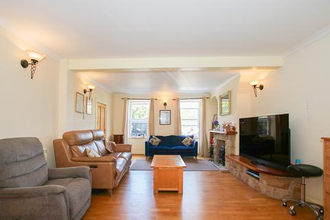 4 bedroom property for sale, Rue a Chiens, St Sampson's, Guernsey, GY2