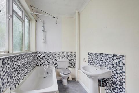 13a Cossington Road, Westcliff-on-sea, SS0 7NJ