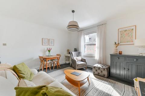 2 bedroom maisonette for sale, Queens Road, East Grinstead, RH19