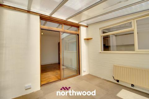 8 Manor Drive, Doncaster, DN2 6BX