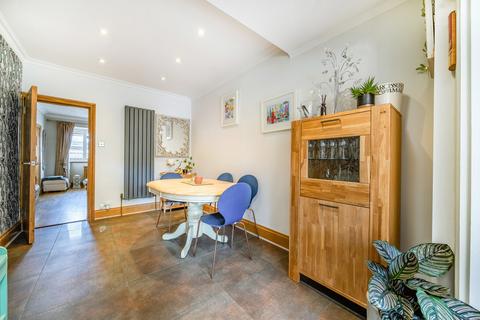 57 Iris Crescent, Bexleyheath, DA7 5QB
