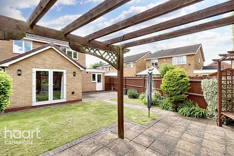 5 bedroom detached house for sale, Eland Way, Cambridge