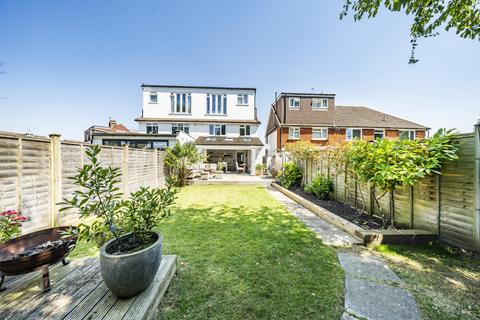 13 Downsview Close, Downside, Cobham, KT11 3NS