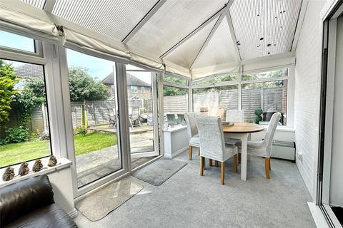 11 Barwick Close, Rustington, Littlehampton, BN16 3TT