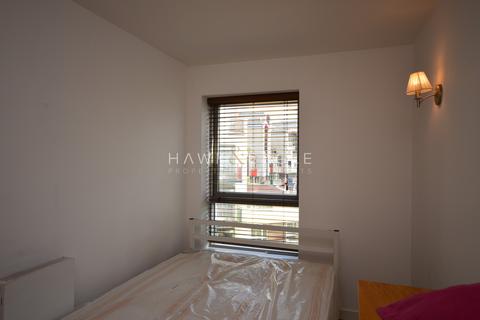 2 bedroom flat to rent, West Parkside, London, Greater London. SE10