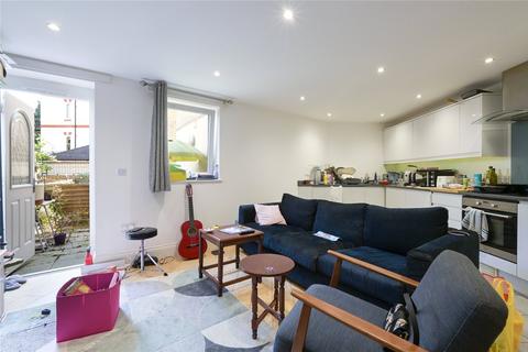 2 bedroom apartment for sale, Church Street, Walton-on-Thames, Surrey, KT12