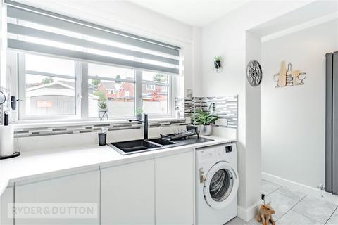 27 Hillspring Road, Springhead, Oldham, OL4 4SJ