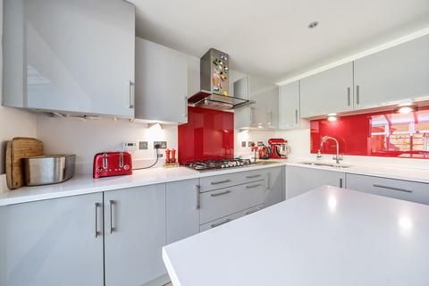 14 Baker Crescent, Wokingham, RG40 1GR