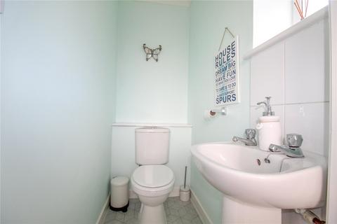 8b Orchard Drive, Southwick, Trowbridge, BA14 9NT
