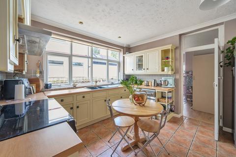 4 bedroom semi-detached house for sale, St. Hildas Road, Harrogate, HG2