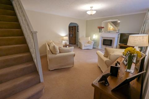 1, Llys Y Nant Kings Road, Llandybie, Ammanford, SA18 2TL