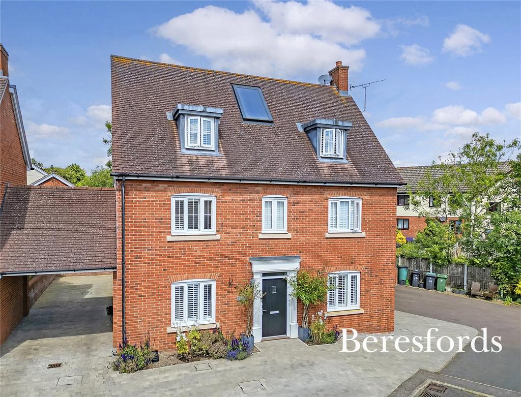 Barley Lane, Dunmow, CM6 5 bed detached house for sale £650,000