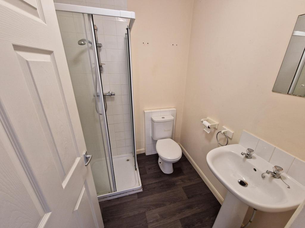 Askern Road, Doncaster DN6 1 bed flat to rent £475 pcm (£110 pw)