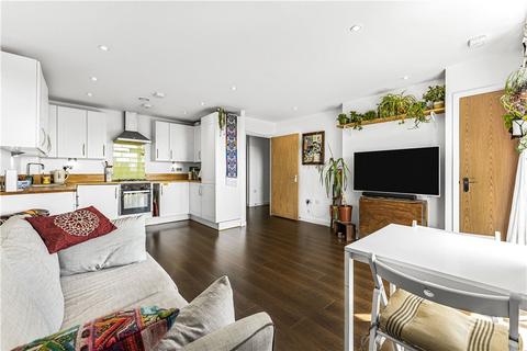 1 bedroom apartment for sale, Bocking Street, London, E8