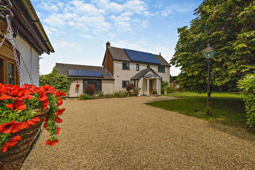 Folley Road, Hundon, Sudbury, Suffolk 5 bed detached house for sale £