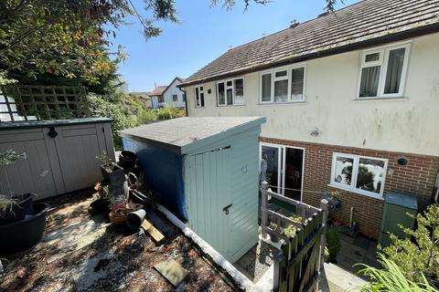 8 Fairfields, Looe, PL13 1HD