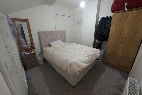 1 bedroom apartment to rent, St. Albans Road, Watford, Hertfordshire, WD17