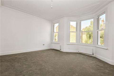 4 bedroom apartment to rent, Kenwyn Road, London, SW4