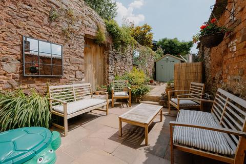 4 bedroom cottage for sale, Sandford, Crediton, EX17
