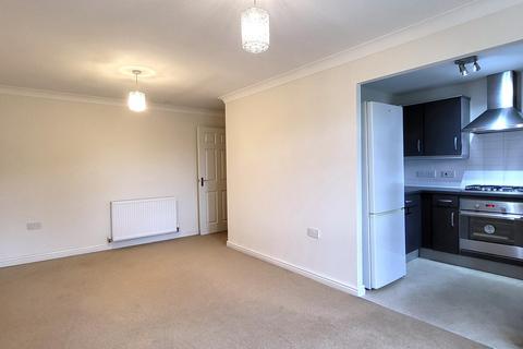 2 bedroom flat to rent, Rickmansworth Road, Watford, WD18