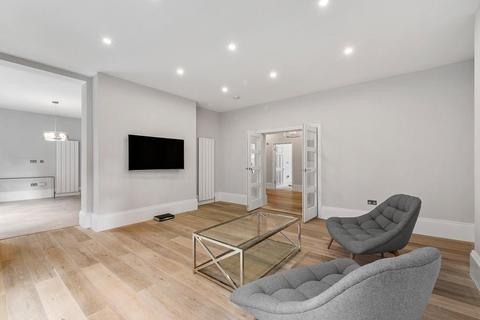 3 bedroom flat to rent, Montagu Mansions, Marylebone, London, W1U