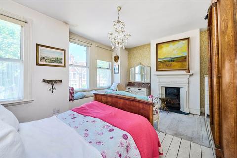 4 bedroom terraced house for sale, Penwortham Road, Furzedown, SW16