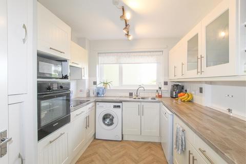 3 bedroom ground floor flat for sale, Castlebay Court, Largs KA30