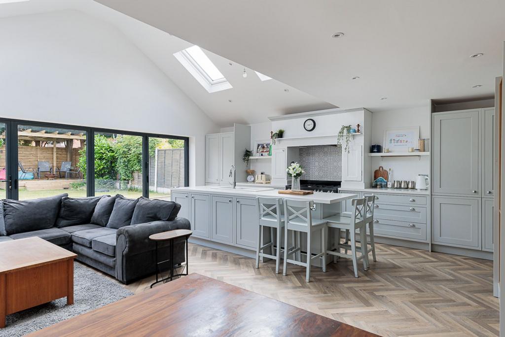 Grassfield Way, Knutsford, WA16 4 bed detached bungalow for sale £600,000