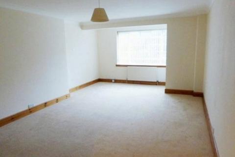 2 bedroom flat to rent, Kelvin Court, Glasgow, G12