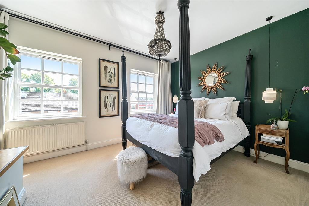 Principal Bedroom