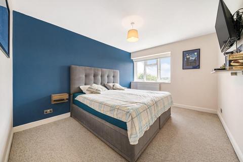 2 bedroom flat for sale, Glen Albyn Road, Southfields