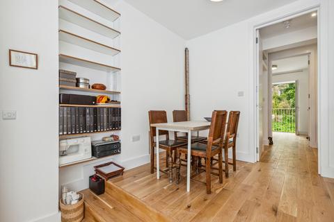 3 bedroom terraced house for sale, Caledonian Road, London, N1