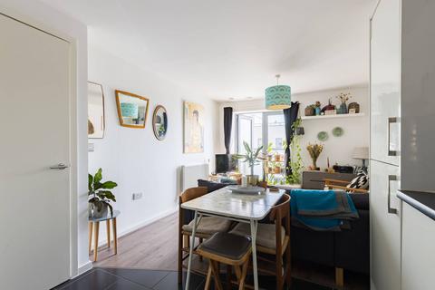 1 bedroom flat to rent, 60 Vernon Road, London E3