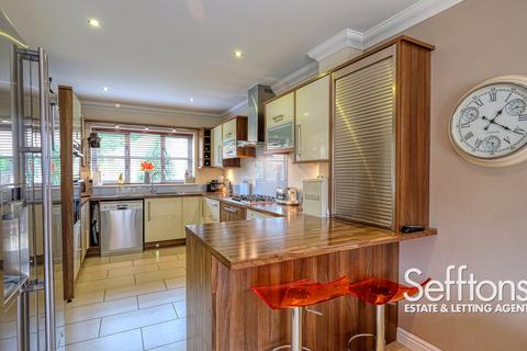 4 bedroom detached house for sale, South Hill Road, Norwich, Norfolk NR7