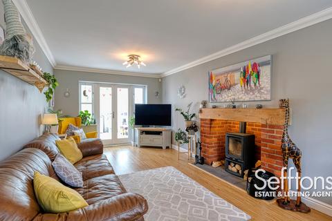 4 bedroom detached house for sale, South Hill Road, Norwich, Norfolk NR7