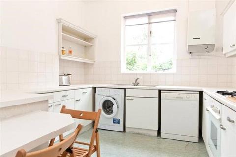 3 bedroom maisonette to rent, Linden Gardens, London, W4