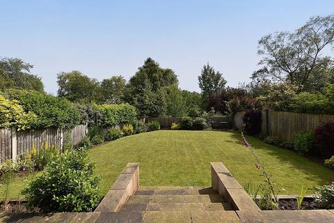 10 Brooklands Drive, Goostrey, Crewe, CW4 8JB