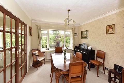 10 Brooklands Drive, Goostrey, Crewe, CW4 8JB