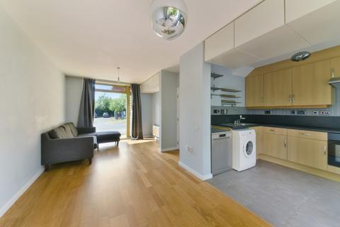 3 bedroom end of terrace house for sale, Edison Court, North Greenwich, London, SE10