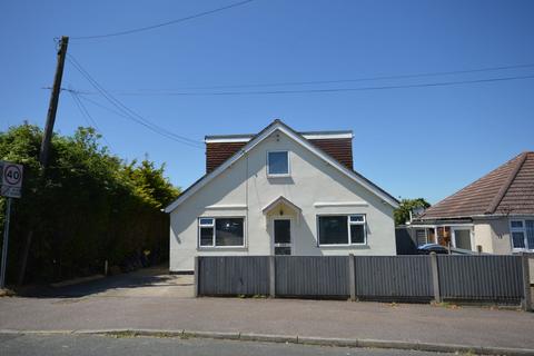 11 Clarence Road, Capel Le Ferne, Folkestone, CT18 7LW