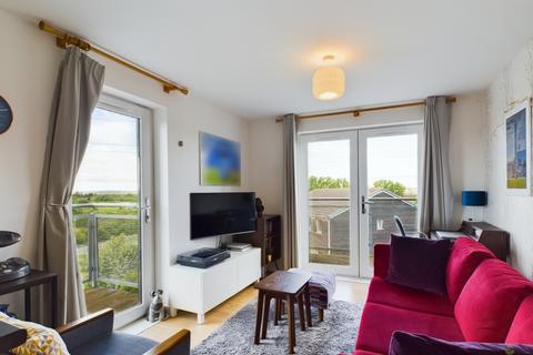 1 bedroom flat for sale, Silver Train Gardens, Dartford, Kent, DA1