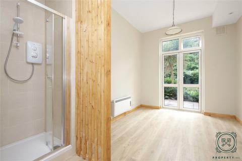 Studio to rent, Lansdowne Rd, Tottenham, London, N17